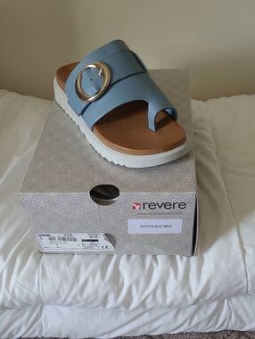 Revere Women's Blue Buckle Toe-Ring Slide Sandal